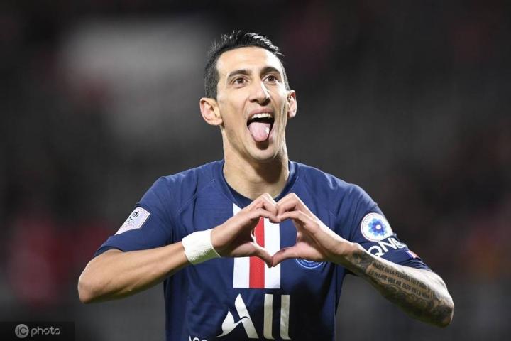 关键时刻多特蒙德备战法国杯，主帅复盘细节曝光，赛场秩序良好，更衣室氛围转暖