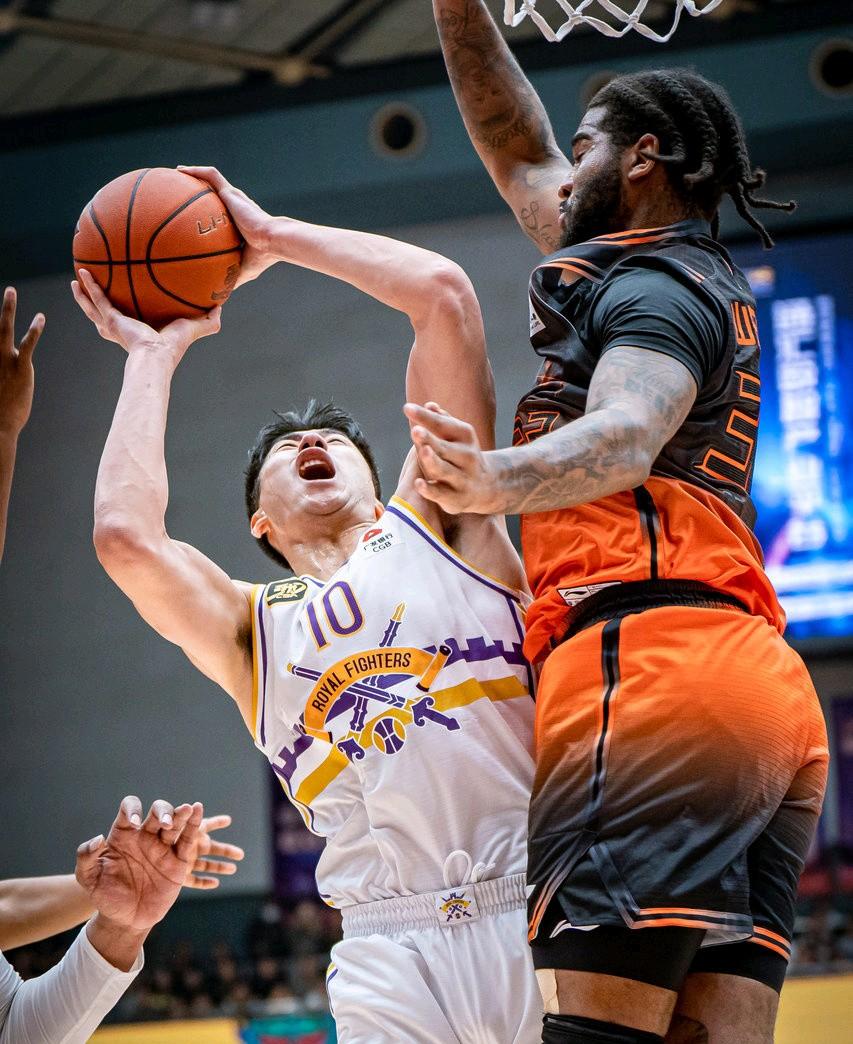 今夜突围战来临，山东男篮围绕法甲止住颓势，引发热议，控场能力受关注