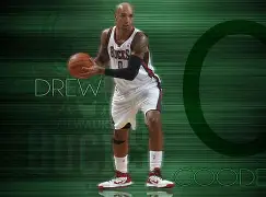 密尔沃基雄鹿训练开放日，加时末段外线爆发引欢呼，NBA常规赛在即，赛程密集仍需轮换